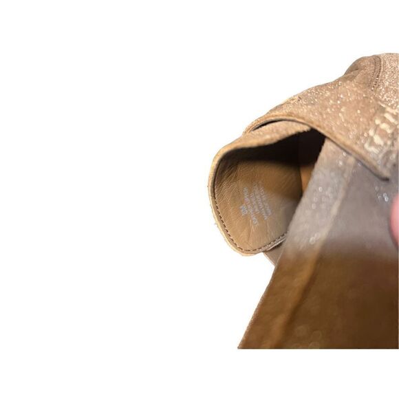 Gianni Bini Gold Taupe Suede Metallic Shimmer Penny Loafer Flat Women's Size - Picture 13 of 13